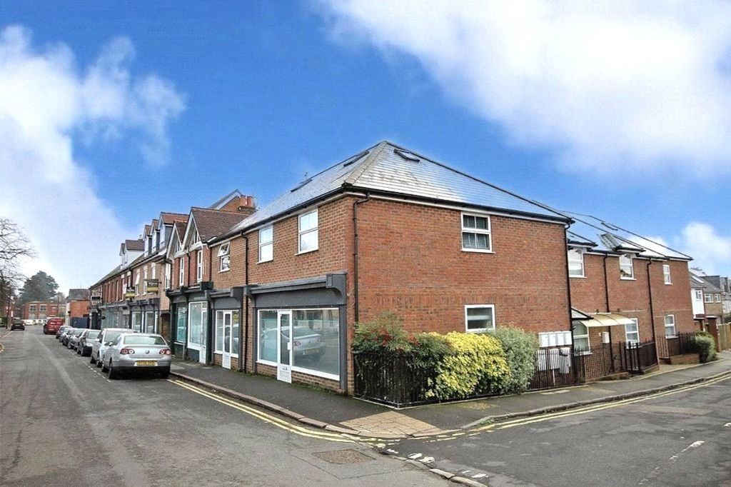 Property photo 1 of 6 External