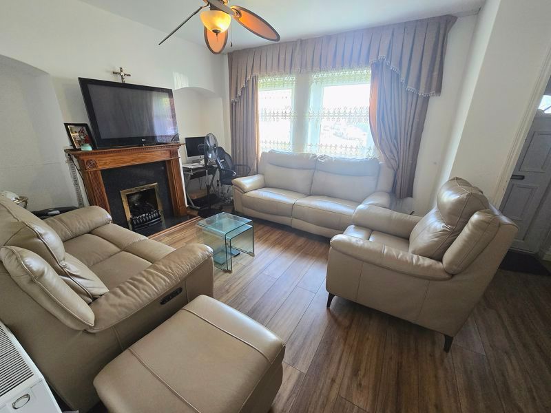 Property photo 2 of 13 Photo 2