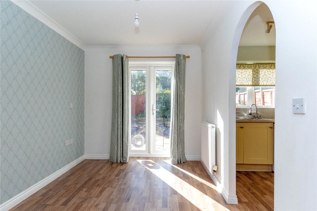 Property photo 2 of 15 Picture No. 06