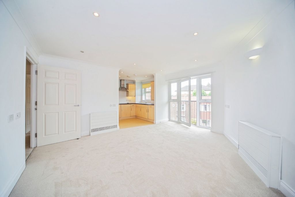 Property photo 3 of 13 Pbox-Img.Jpg