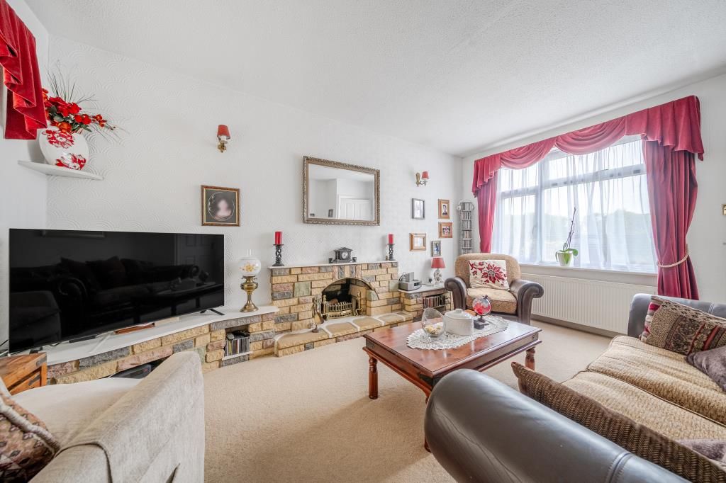 Property photo 1 of 21 Living Area