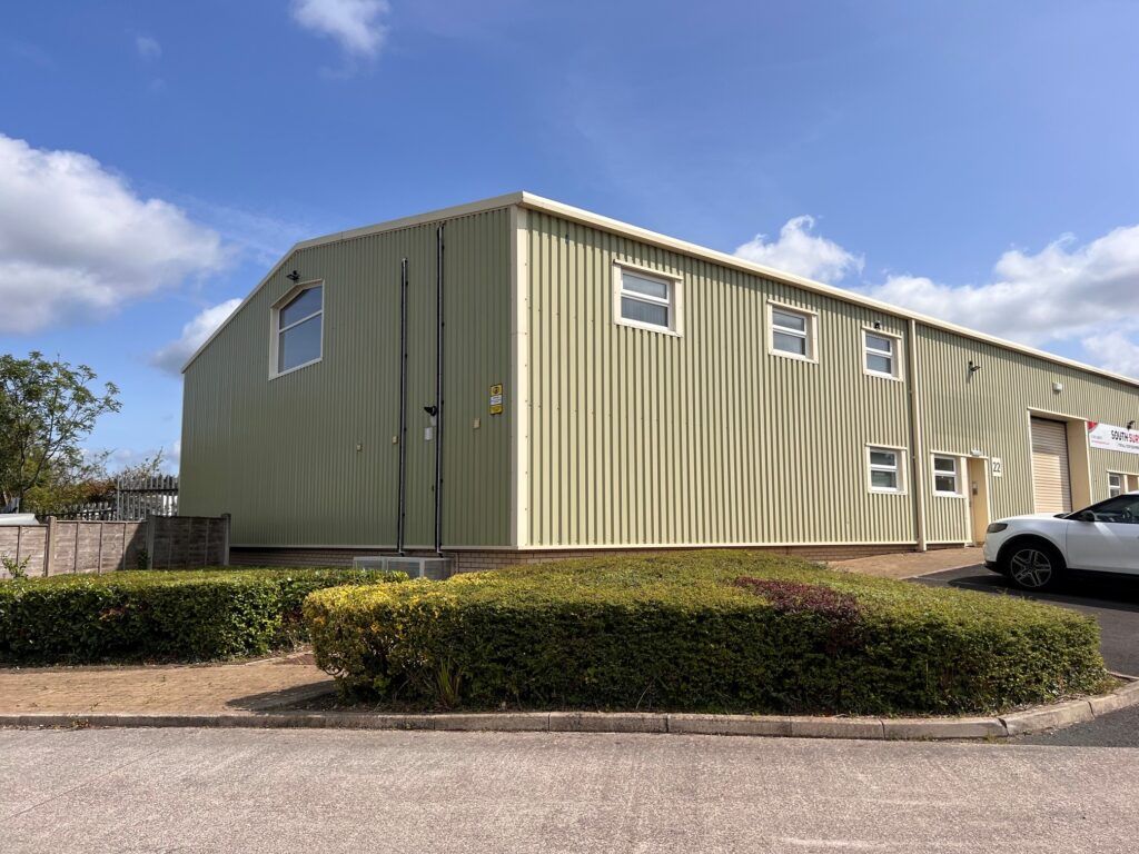 Property photo 2 of 13
