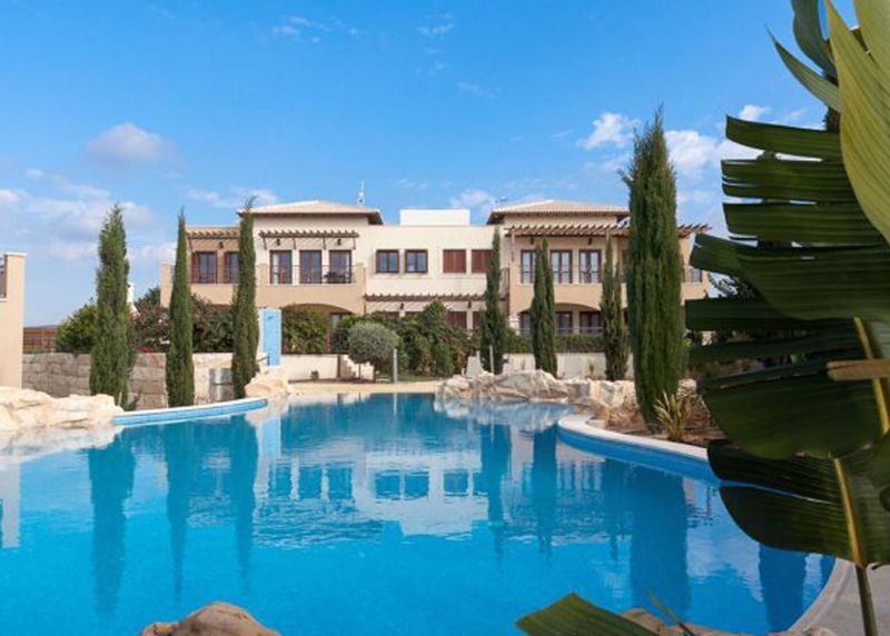 Property photo 2 of 16 Communal Swimming