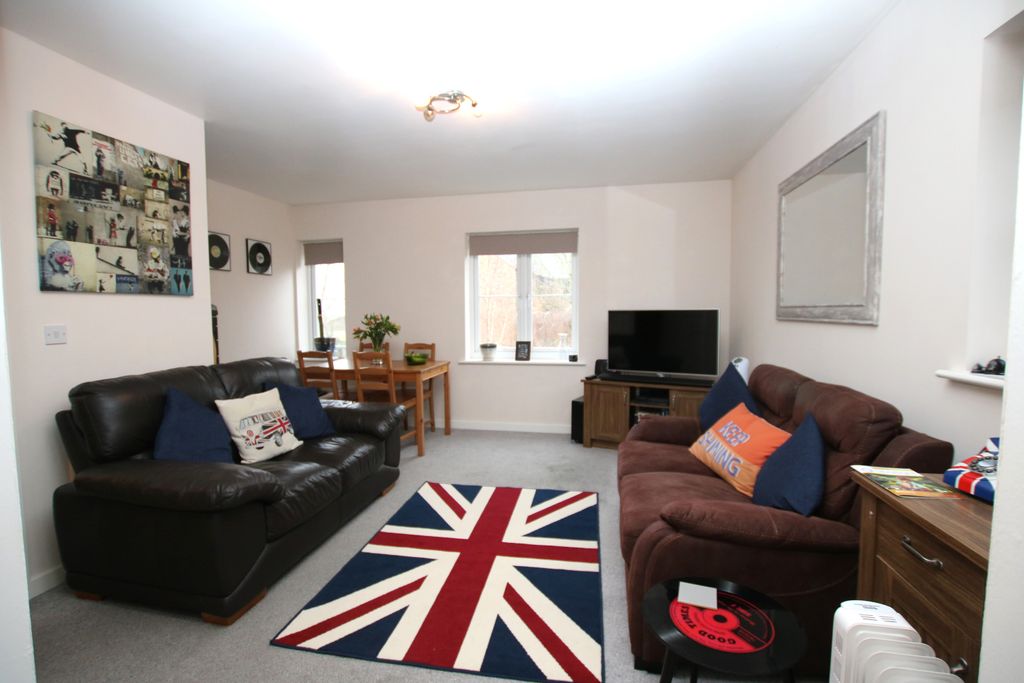 Property photo 3 of 7
