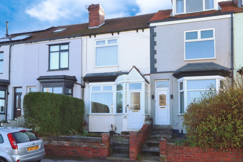 Property photo 1 of 17 Front