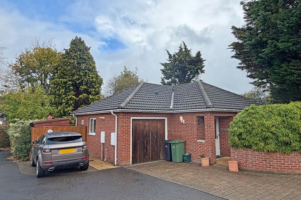 Property photo 1 of 16