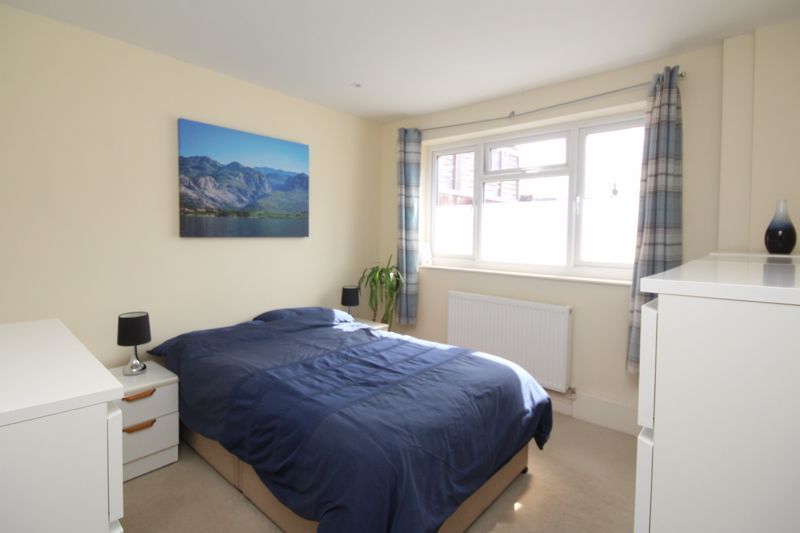 Property photo 3 of 14 Photo 7