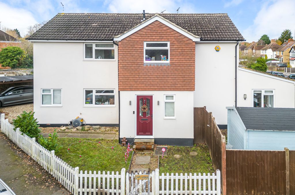 Additional image 19 of 4 bed detached house for saleCatena Rise, Lightwater, Surrey GU18