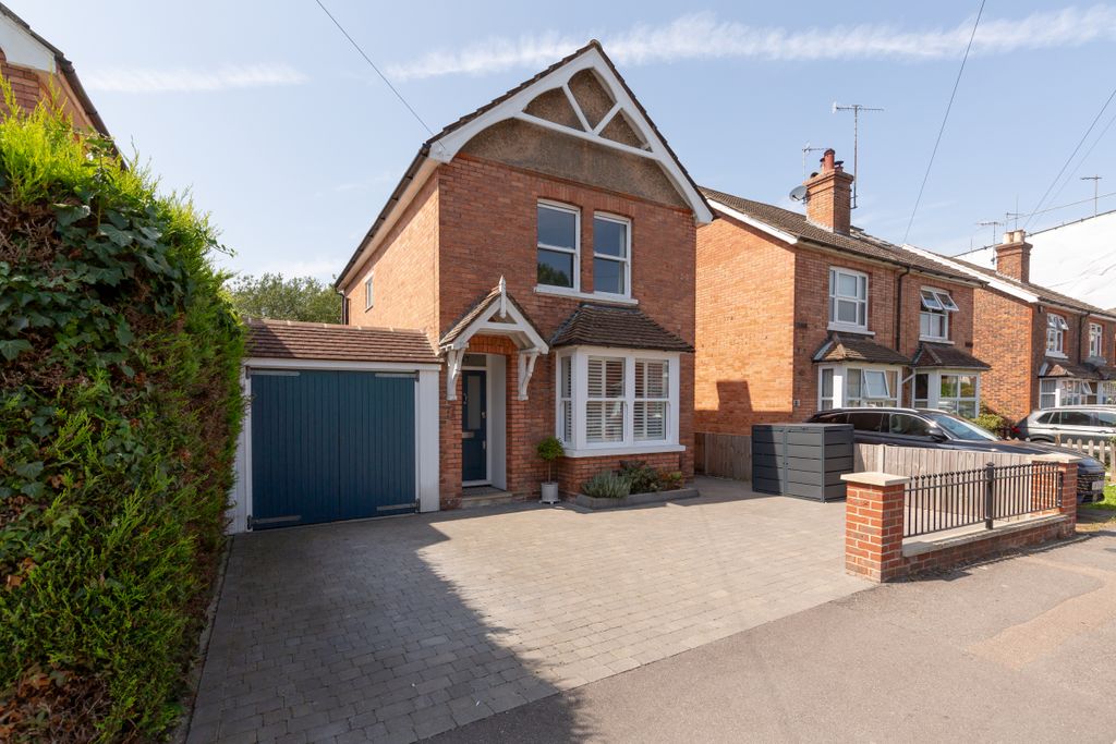 Property photo 1 of 18 Picture No. 01