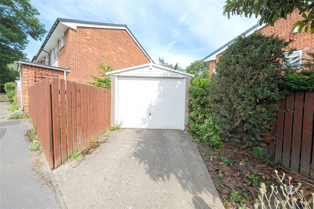 Property photo 2 of 18 Picture No. 04