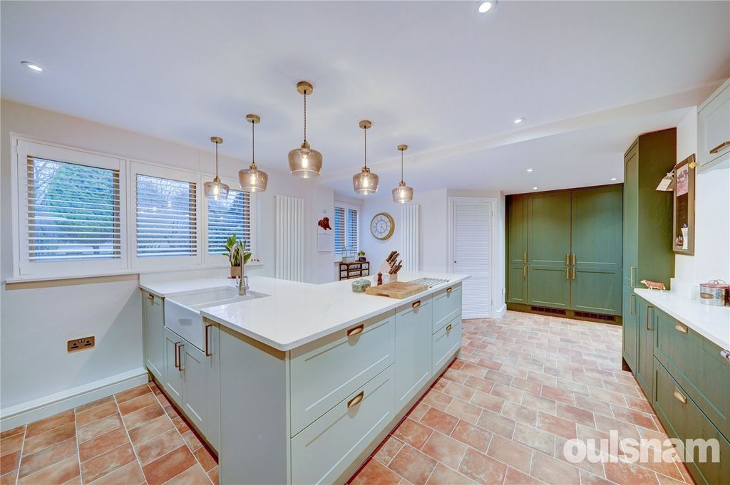 Property photo 3 of 31 Picture No. 30