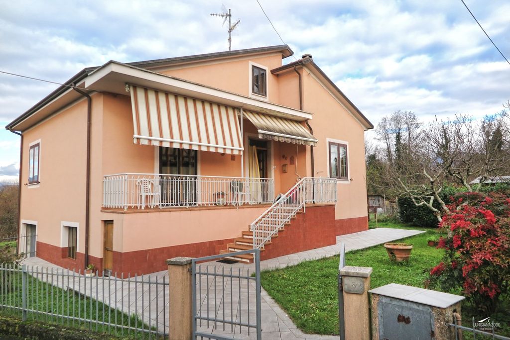 Property photo 1 of 38