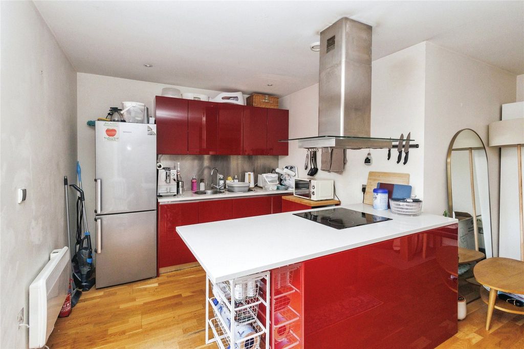 Property photo 3 of 4 Photography