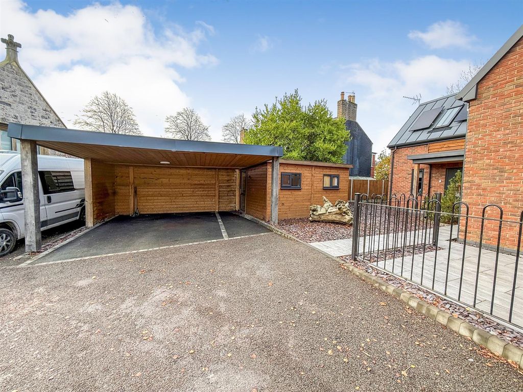 Additional image 11 of 4 bed detached house for salePenson Walls, Off Park Avenue, Oswestry SY11