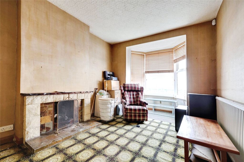 Property photo 2 of 11 Picture No. 04