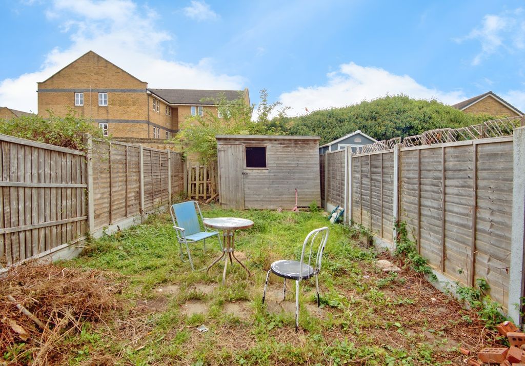 Property photo 2 of 13 Photo