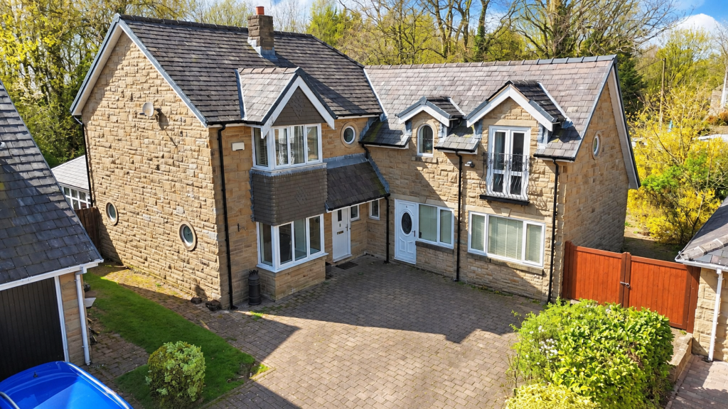 Property photo 1 of 55 1