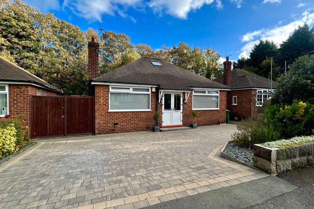 Property photo 1 of 26