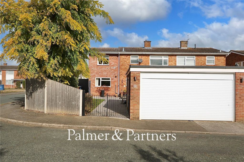 Property photo 2 of 43 Picture No. 40