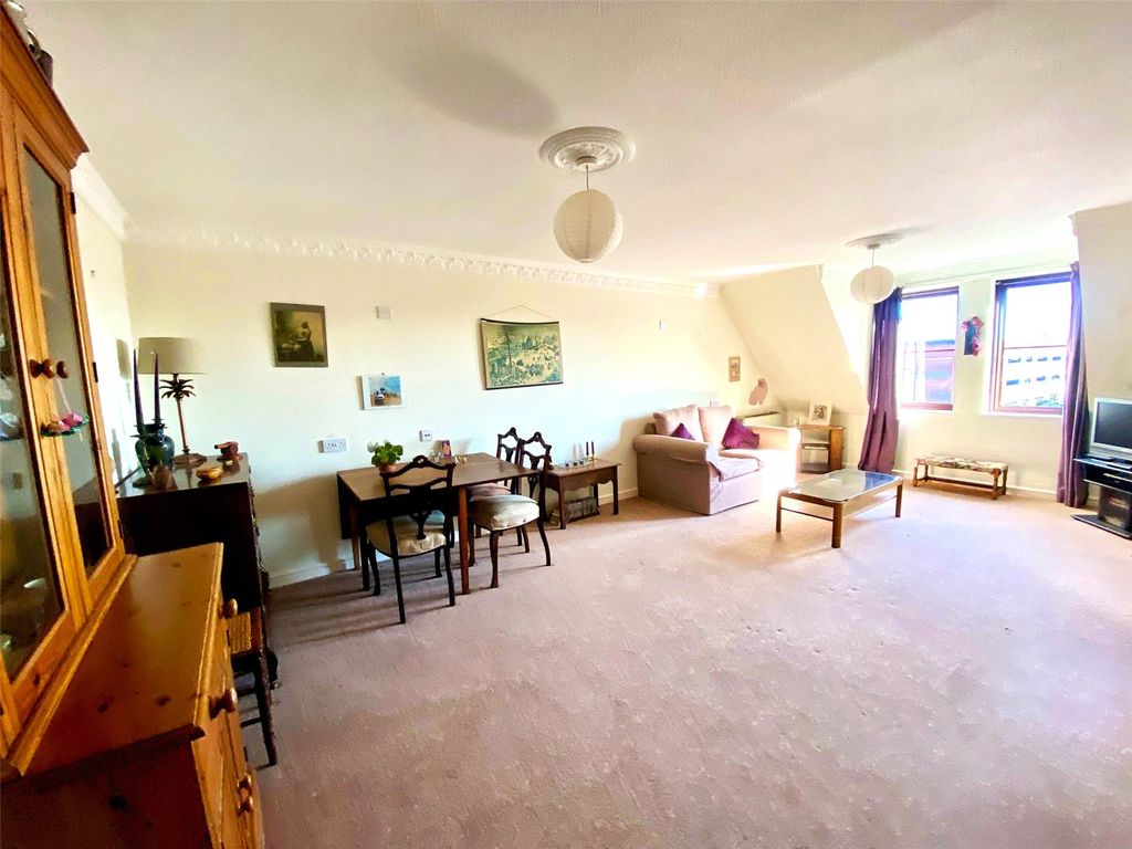 Additional image 11 of 2 bed flat for saleWhatley Court, 27-29 Whatley Road, Clifton, Bristol BS8