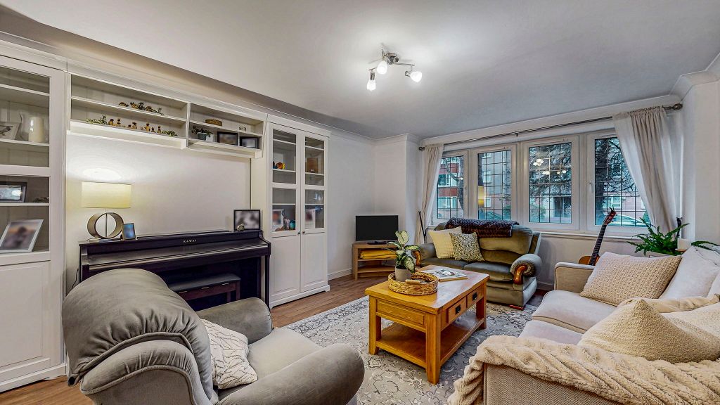 Property photo 3 of 28