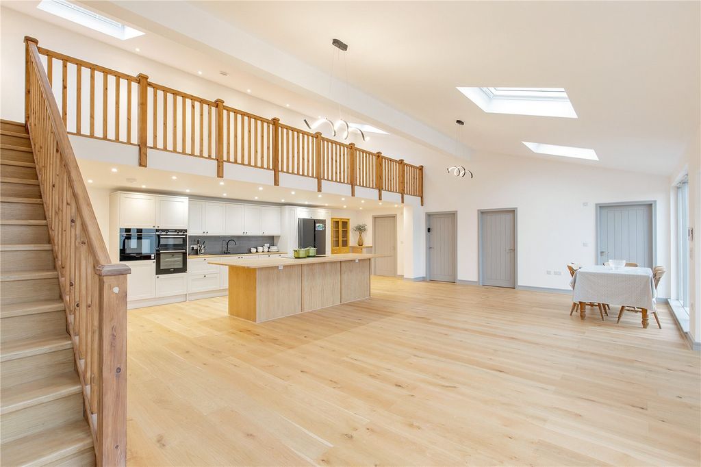 Property photo 2 of 10 Kitchen/Living/Dinin