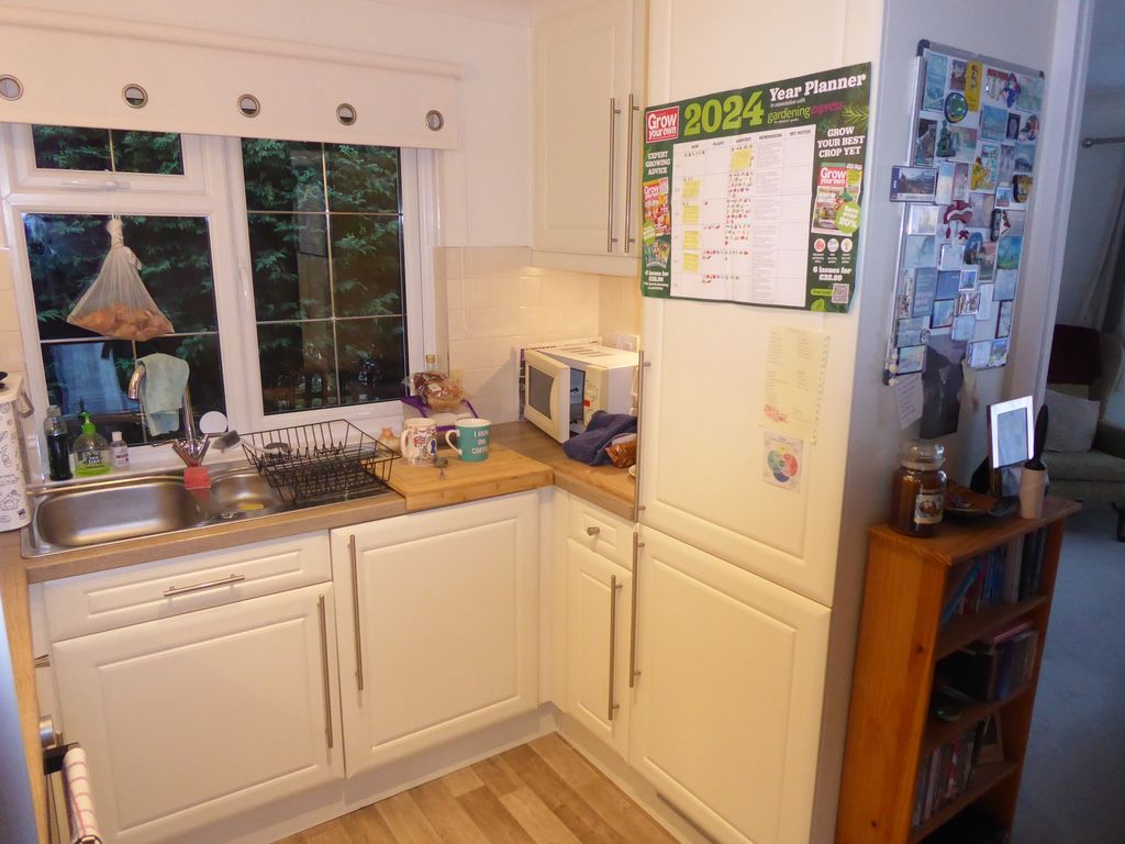 Property photo 3 of 8