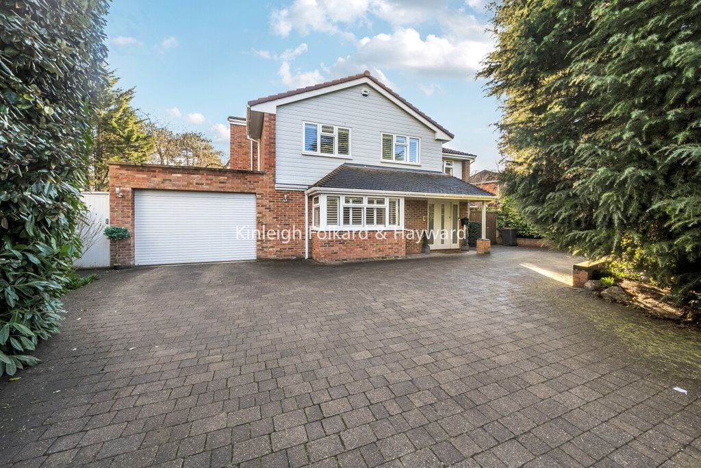 Property photo 1 of 19 Picture No. 13