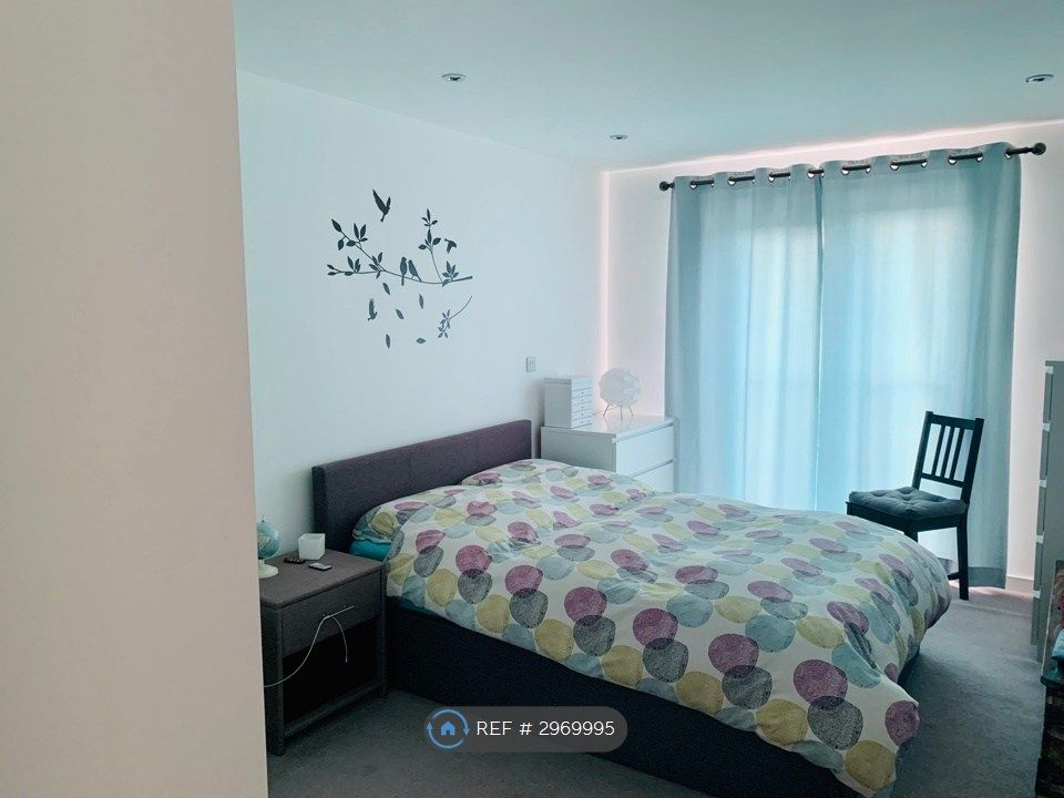 Property photo 3 of 8