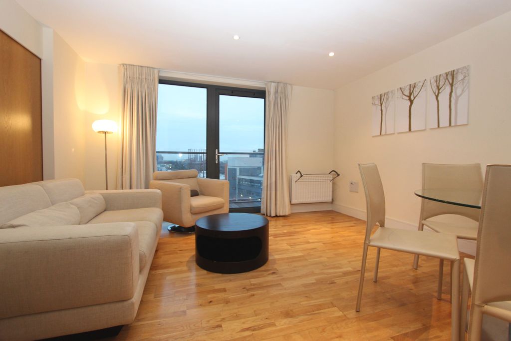 Property photo 2 of 7 Photo2