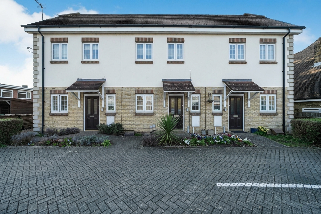 Property photo 1 of 12 Front View