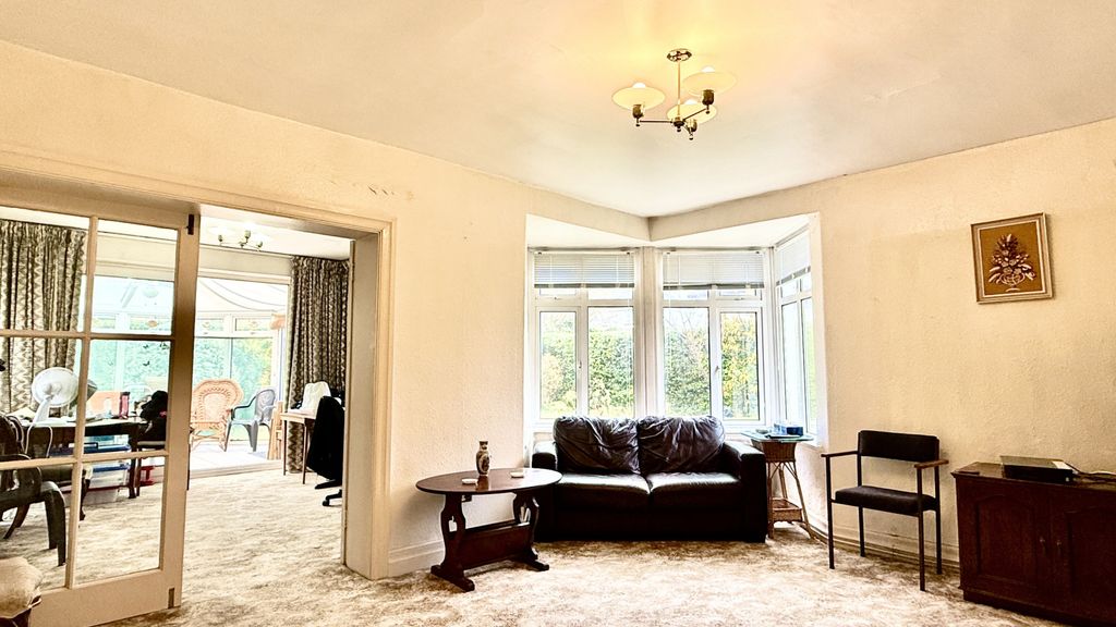 Property photo 3 of 22