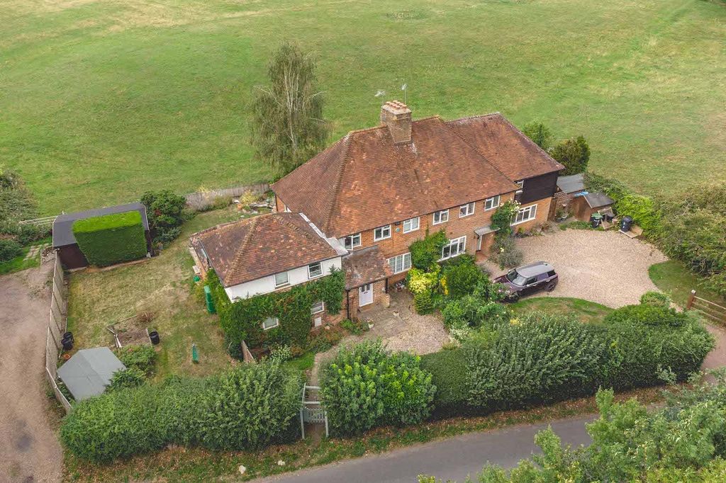 Property photo 1 of 27