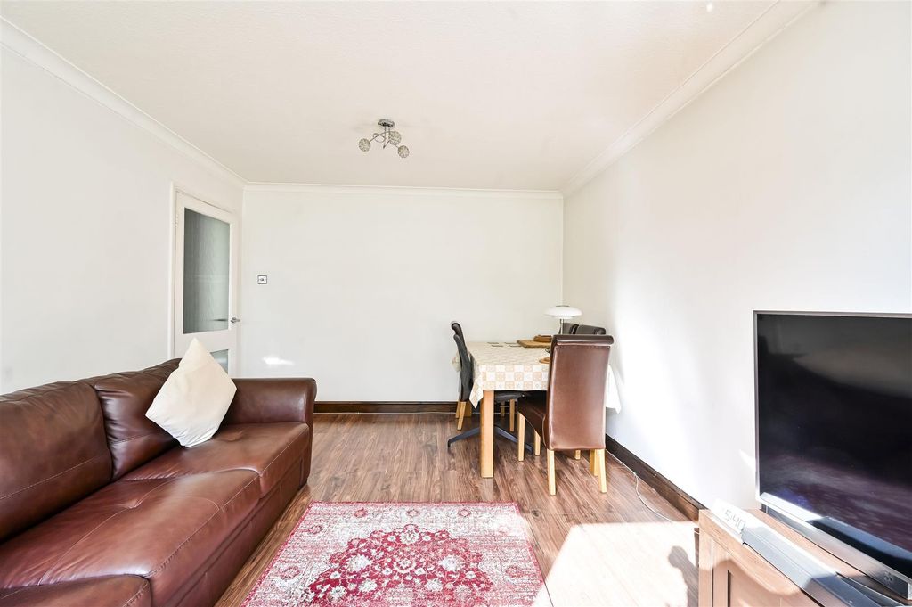 Property photo 3 of 11 Reception 4.Jpg