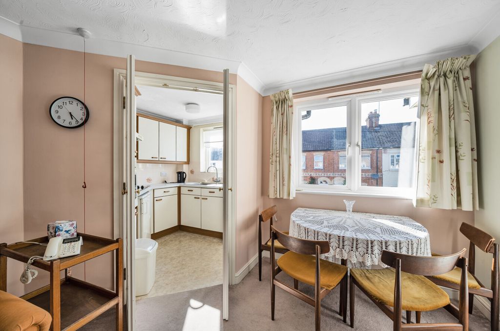 Property photo 2 of 16 1293325-25-682797...