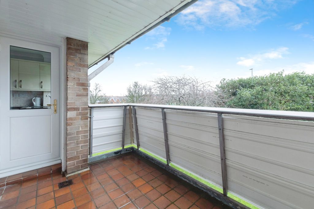 Property photo 2 of 16 Pbox-Img.Jpg