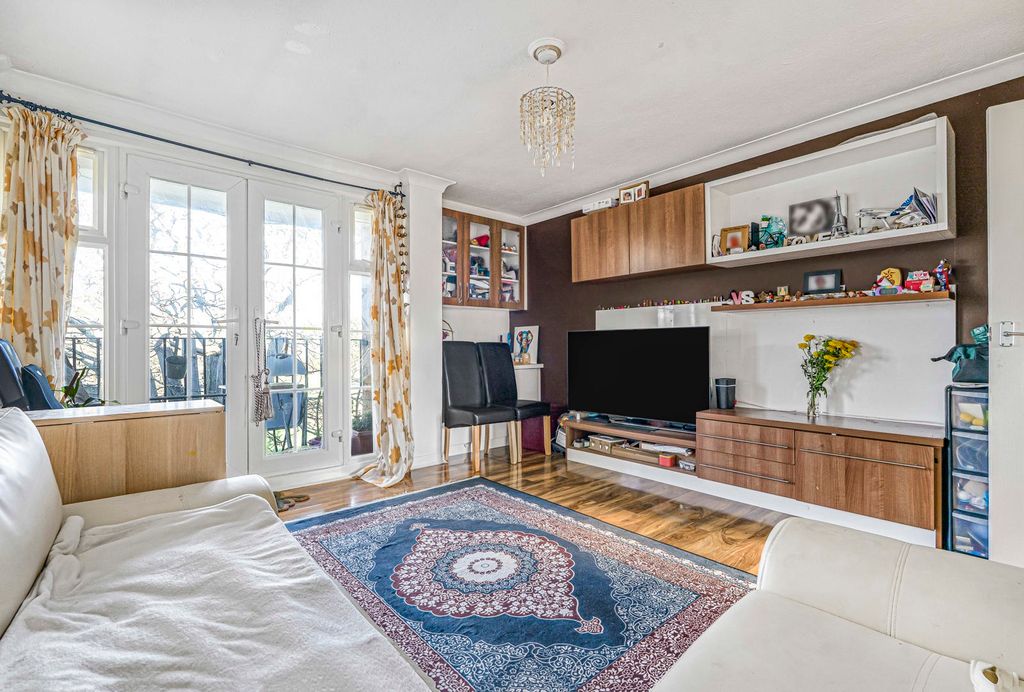 Property photo 2 of 16 Reception Room