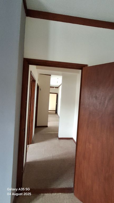 Property photo 2 of 8 Hall Way