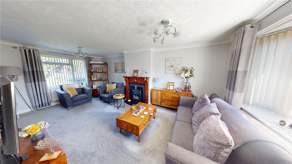 Property photo 3 of 14 Picture No. 13