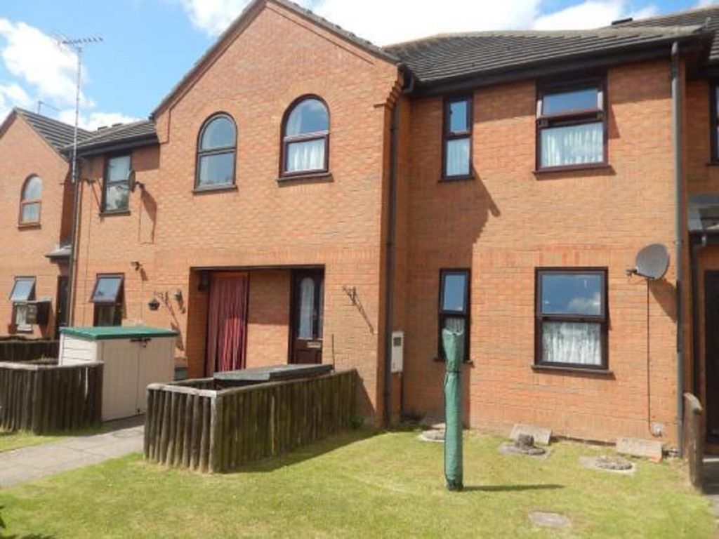 Property photo 1 of 2 Front