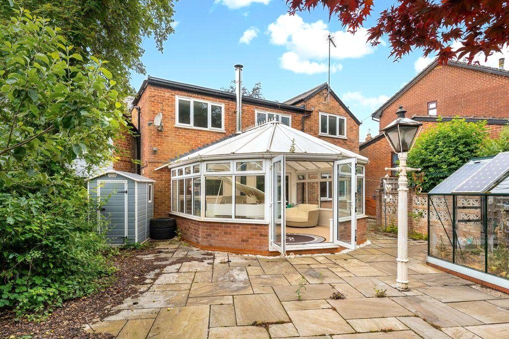 Property photo 1 of 16 External