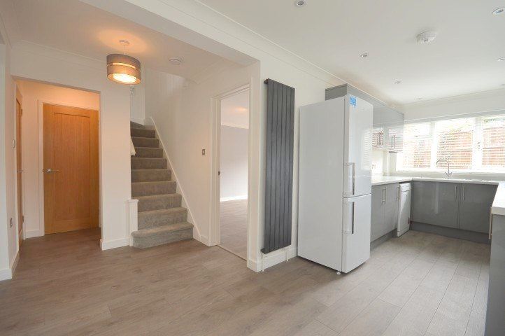 Property photo 2 of 14 Gallery