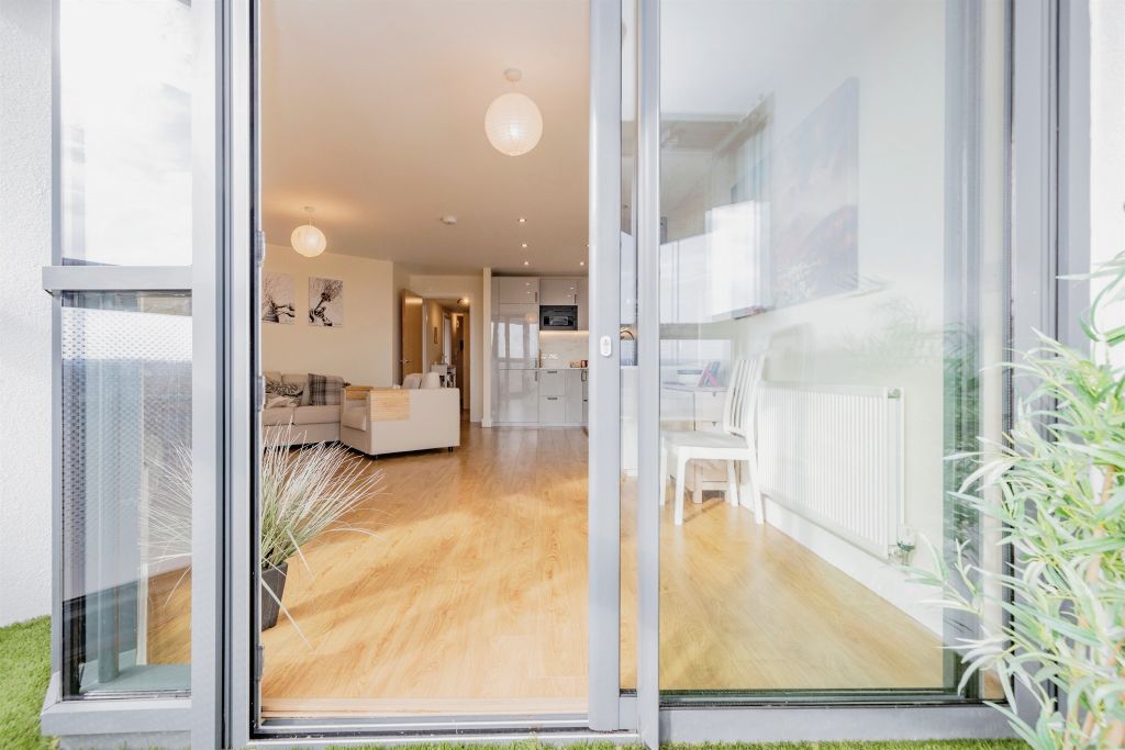 Property photo 3 of 18