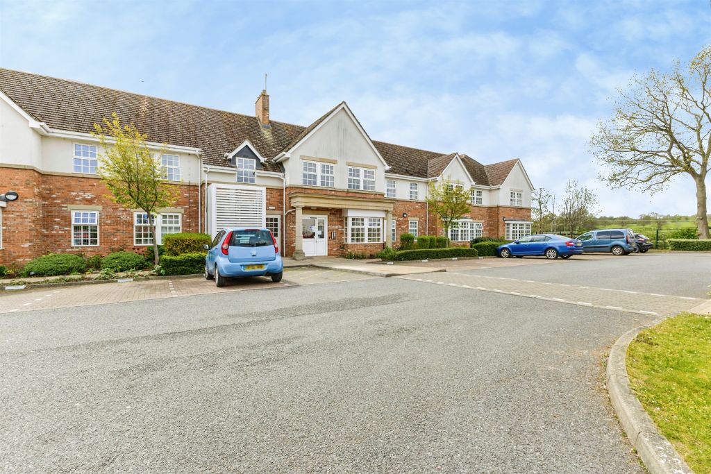 Property photo 1 of 11