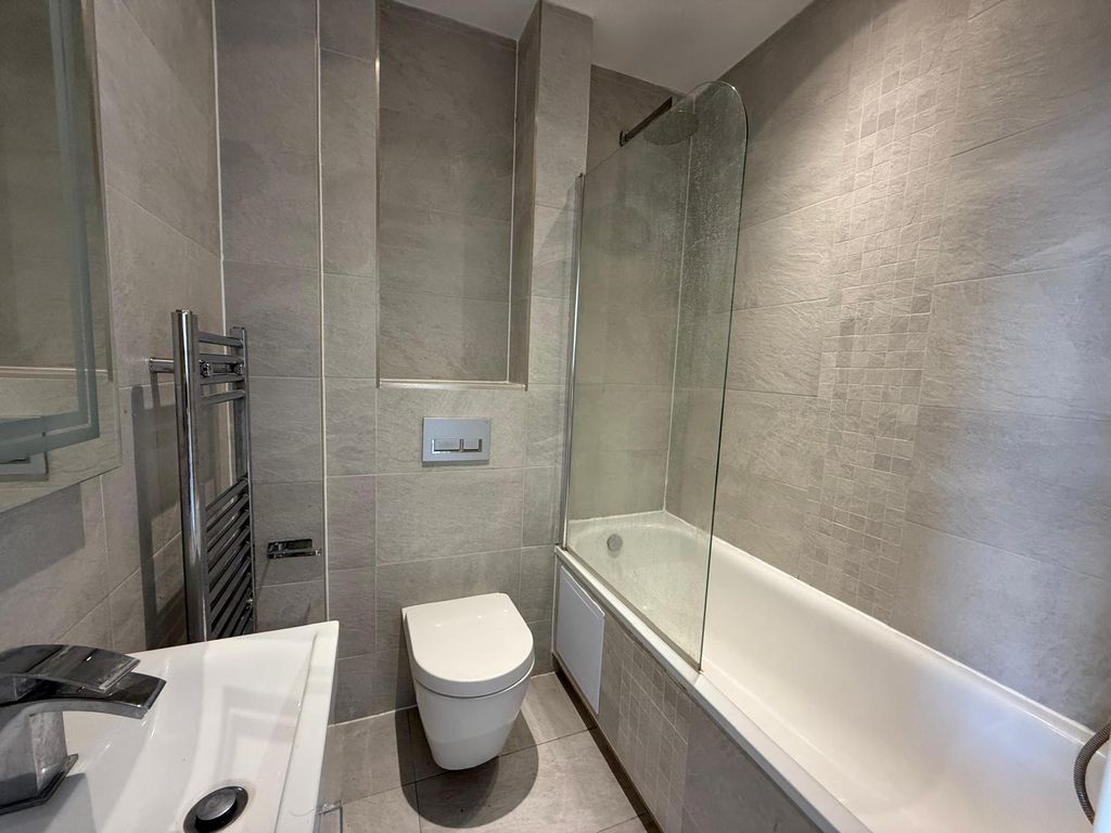 Property photo 3 of 5 Bathroom