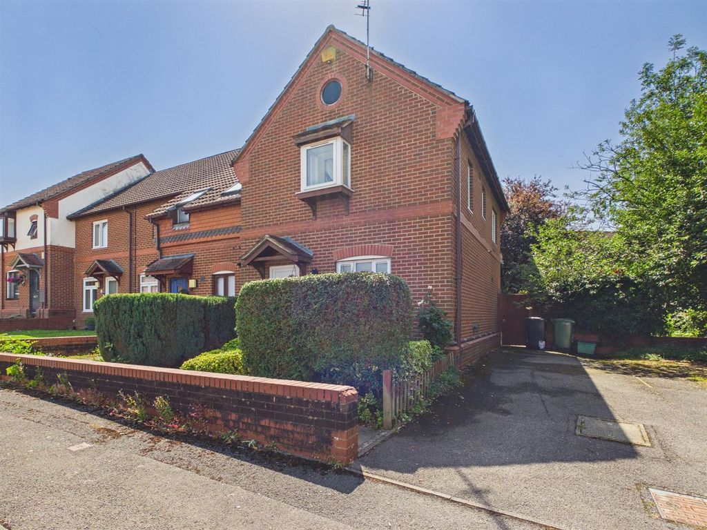 Property photo 1 of 15