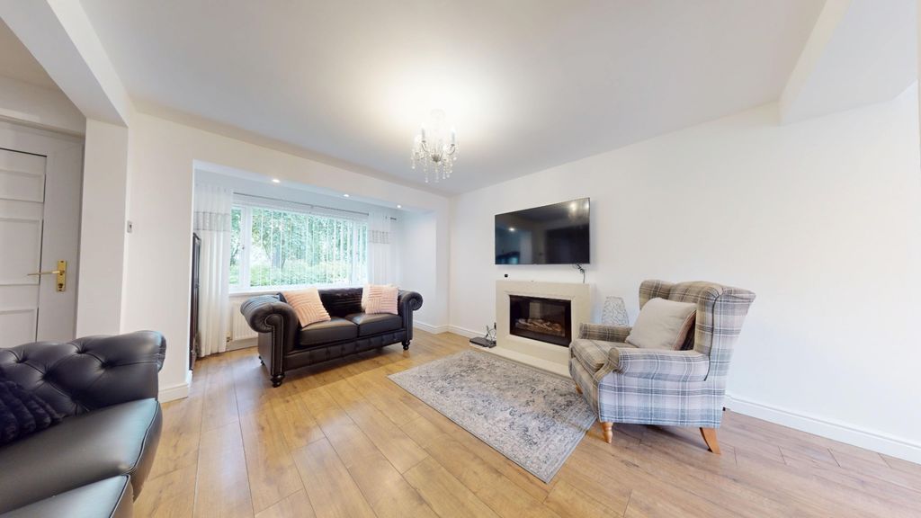 Property photo 1 of 22 5231530