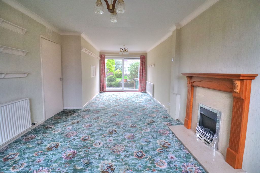 Property photo 2 of 20 Lounge/Diner