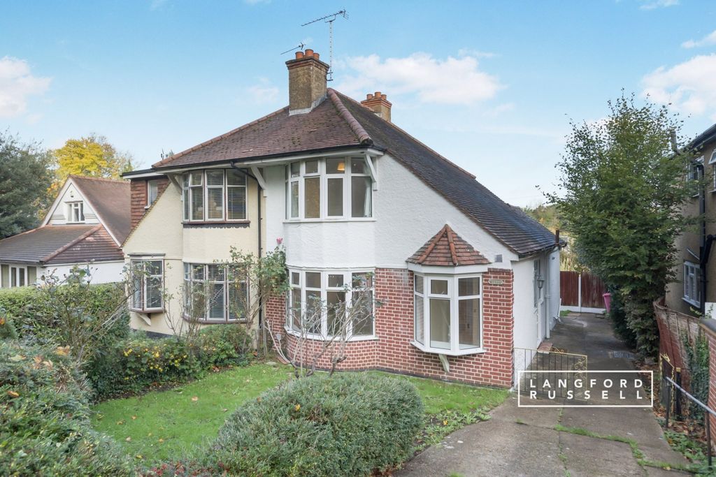 Property photo 1 of 10 External