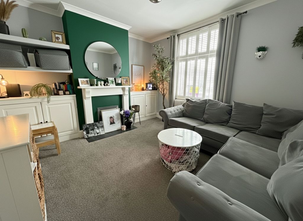 Property photo 3 of 8 Living Room